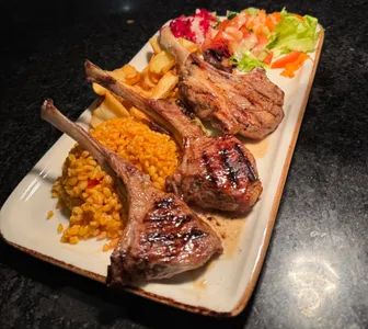 CÔTELETTE D’AGNEAU