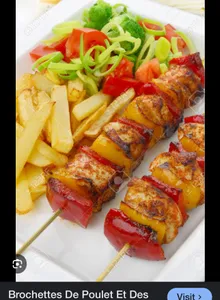 MENU  1 PLAT AU CHOIX + 1 DESSERT 